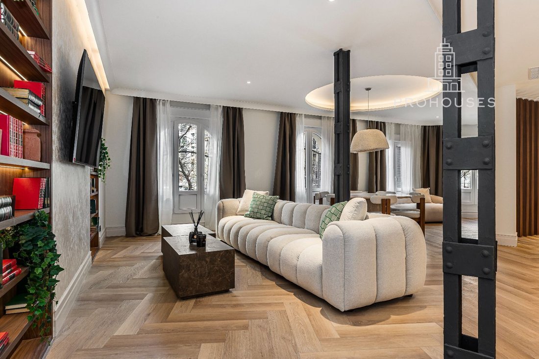 Apartment in Chamberi, Madrid, Spain 3 - 18358078