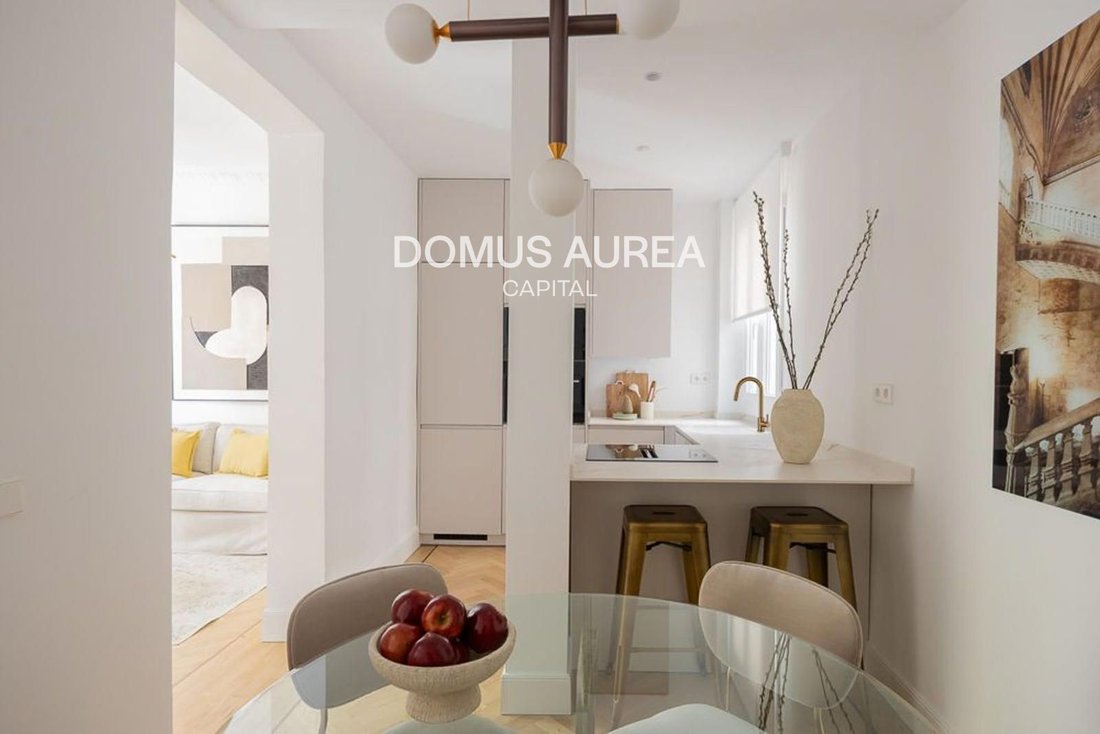 Apartment in Barrio Salamanca, Madrid, Spain 5 - 18358761