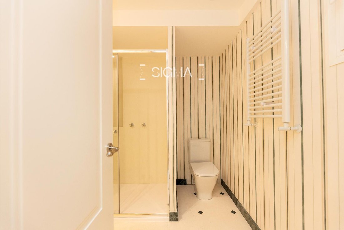 Apartment in Barrio Salamanca, Madrid, Spain 1 - 18359318