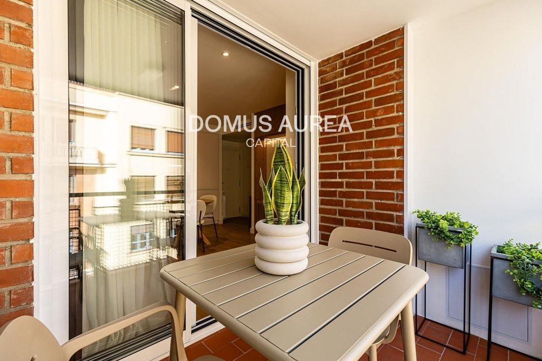 Apartment in Chamberi, Madrid, Spain 5 - 18358737
