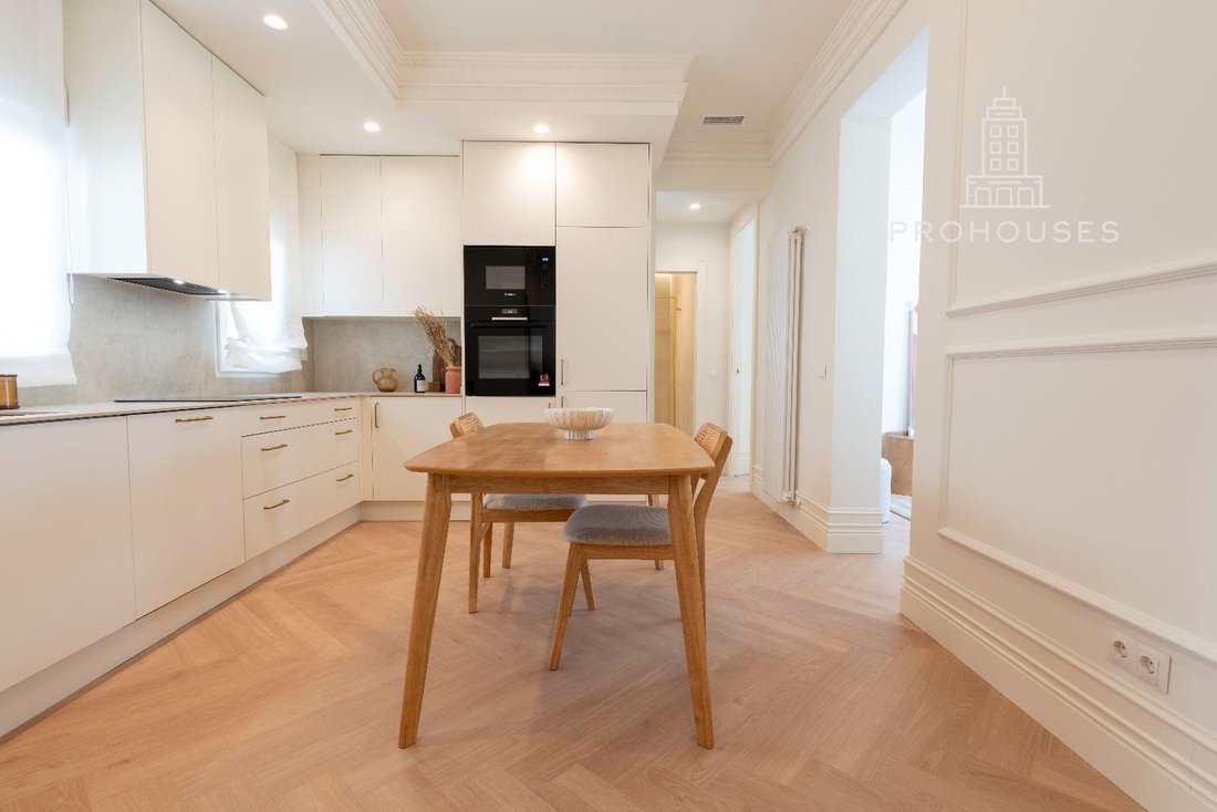 Apartment in Barrio Salamanca, Madrid, Spain 3 - 18358250