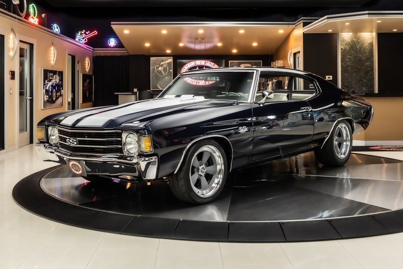 Coupe in Plymouth, United States 1 - 18358415