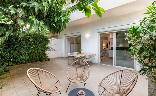 Appartement à Saint Nicolas, Cannes, France 1