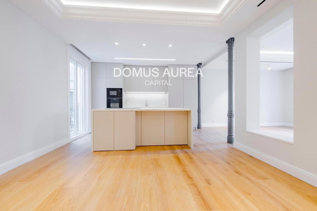 Apartment in Chamberi, Madrid, Spain 4 - 18359366