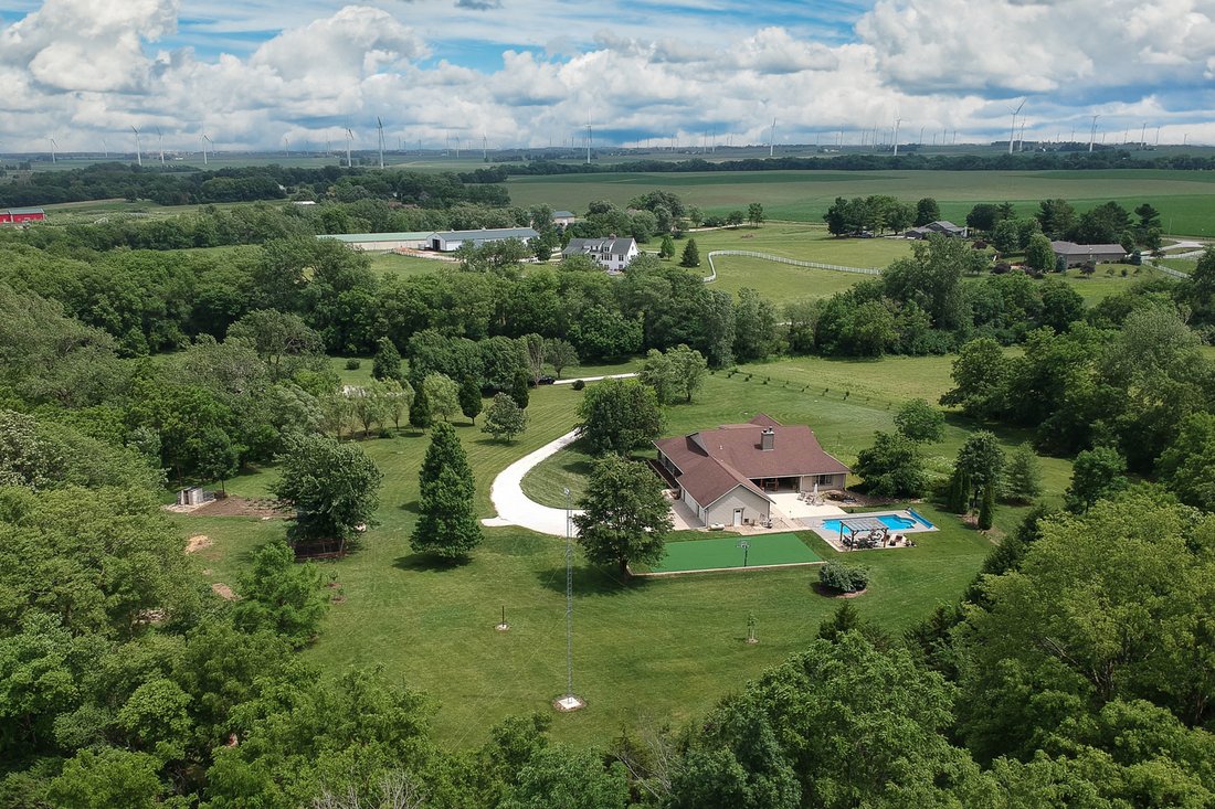 House in Carlock, Illinois, United States 2 - 18358784