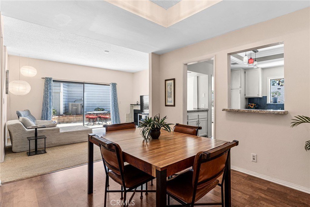Townhouse in San Dimas, California, United States 4 - 17817334