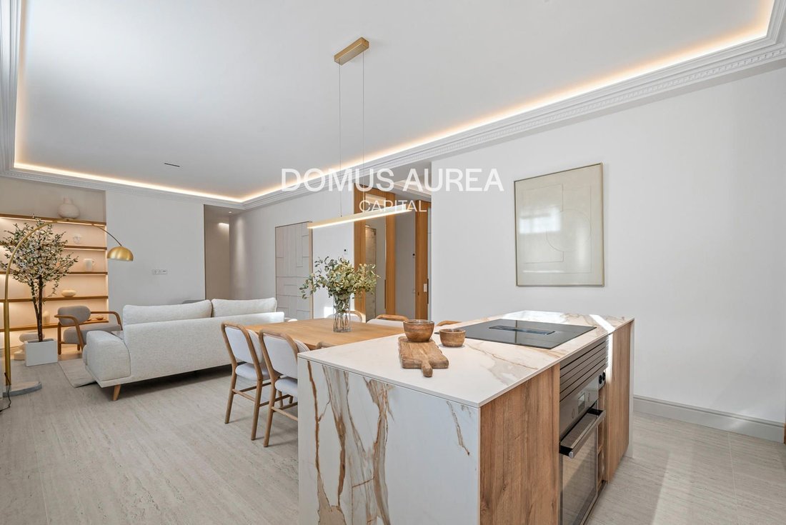 Apartment in Barrio Salamanca, Madrid, Spain 5 - 18358355
