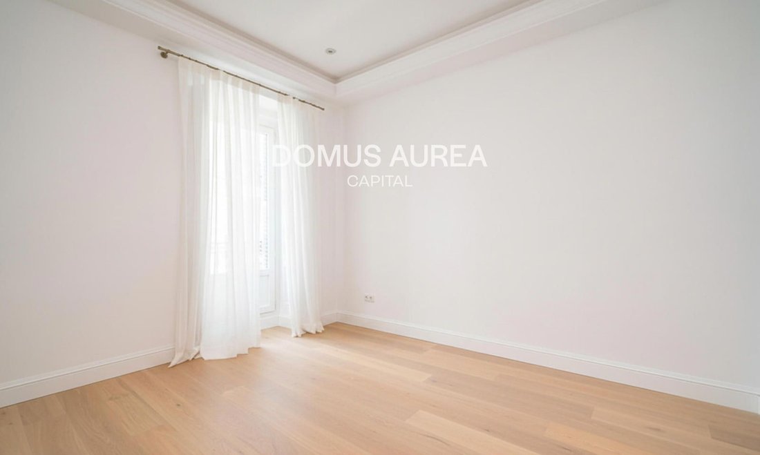 Apartment in Barrio Salamanca, Madrid, Spain 5 - 18359562