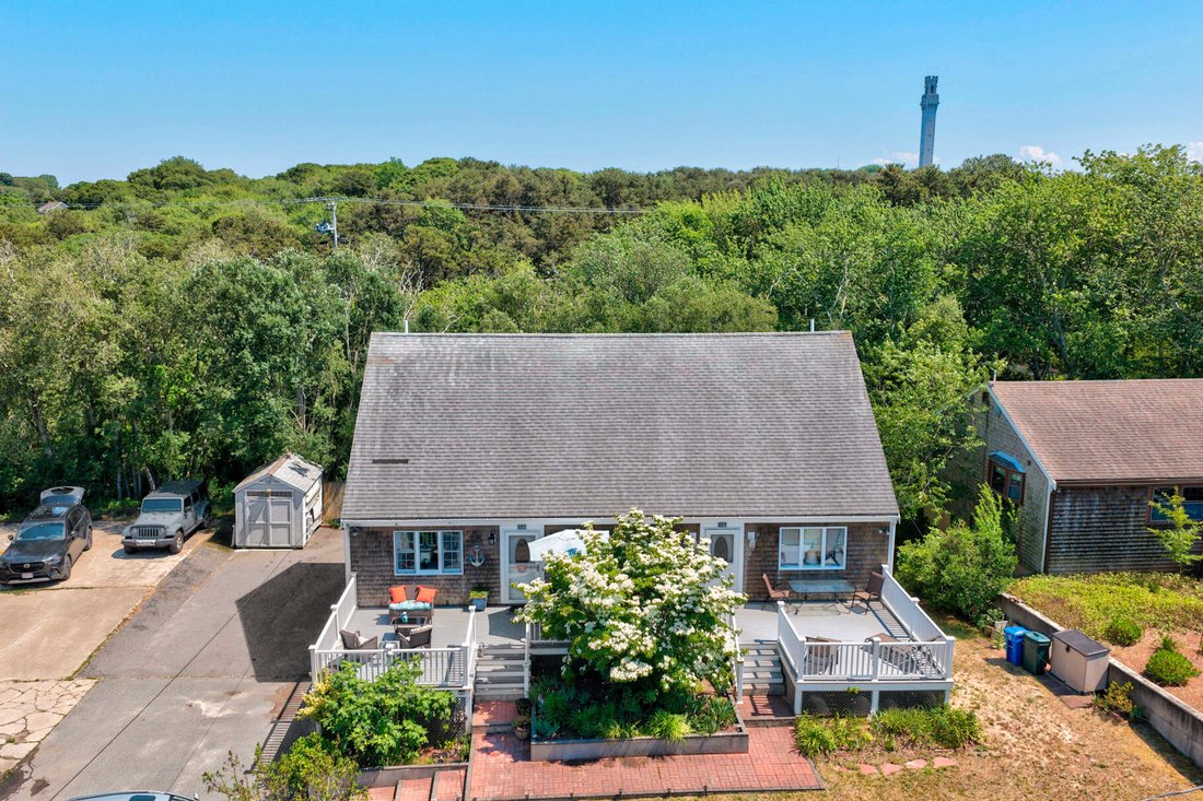 Condo in Provincetown, Massachusetts, United States 3 - 18359056