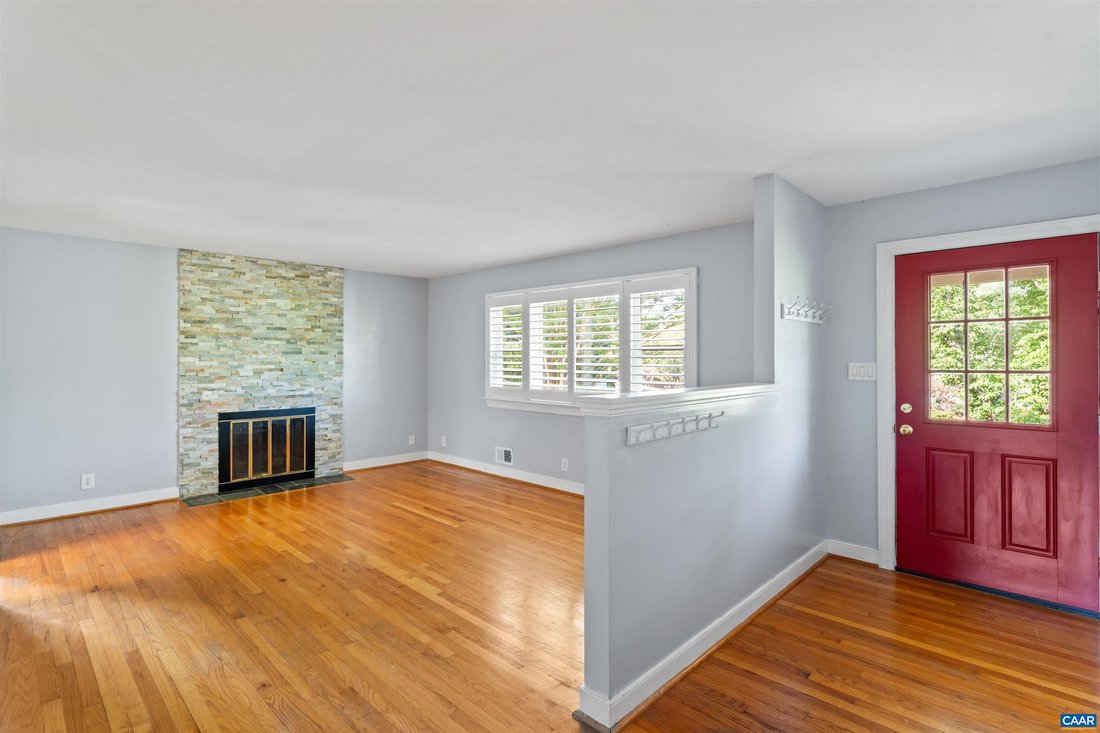House in Charlottesville, Virginia, United States 3 - 18356796