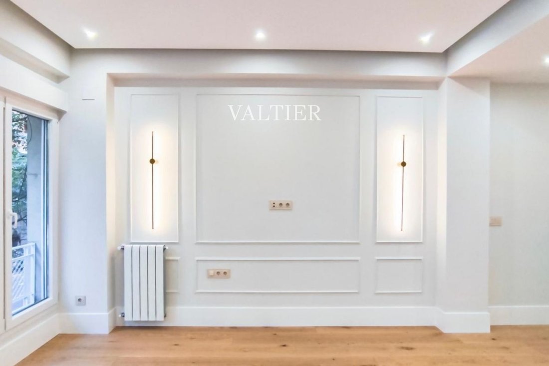 Apartment in Chamberi, Madrid, Spain 1 - 18360179