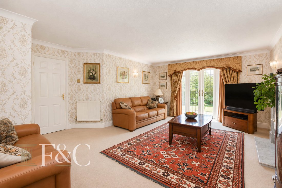 House in Goff's Oak, Waltham Cross, England 3 - 17850240