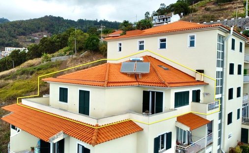 Apartamento en Caniço, Madeira, Portugal 1