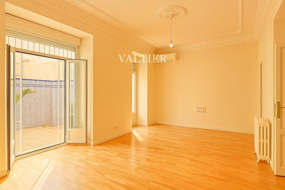 Apartment in Barrio Salamanca, Madrid, Spain 4 - 18359574