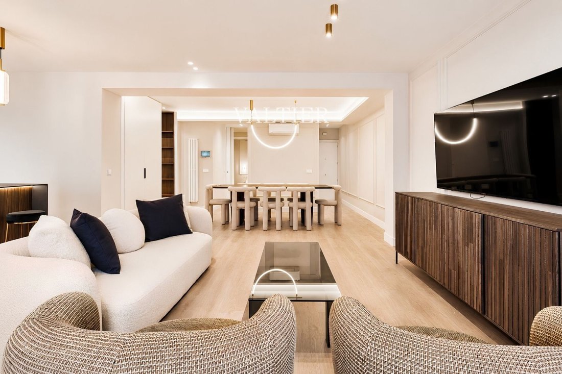 Apartment in Barrio Salamanca, Madrid, Spain 3 - 18359848