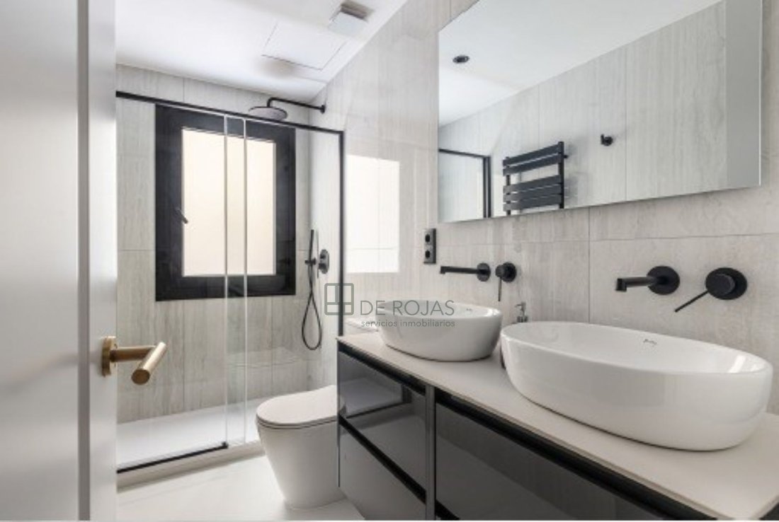 Apartment in Barrio Salamanca, Madrid, Spain 5 - 18358499