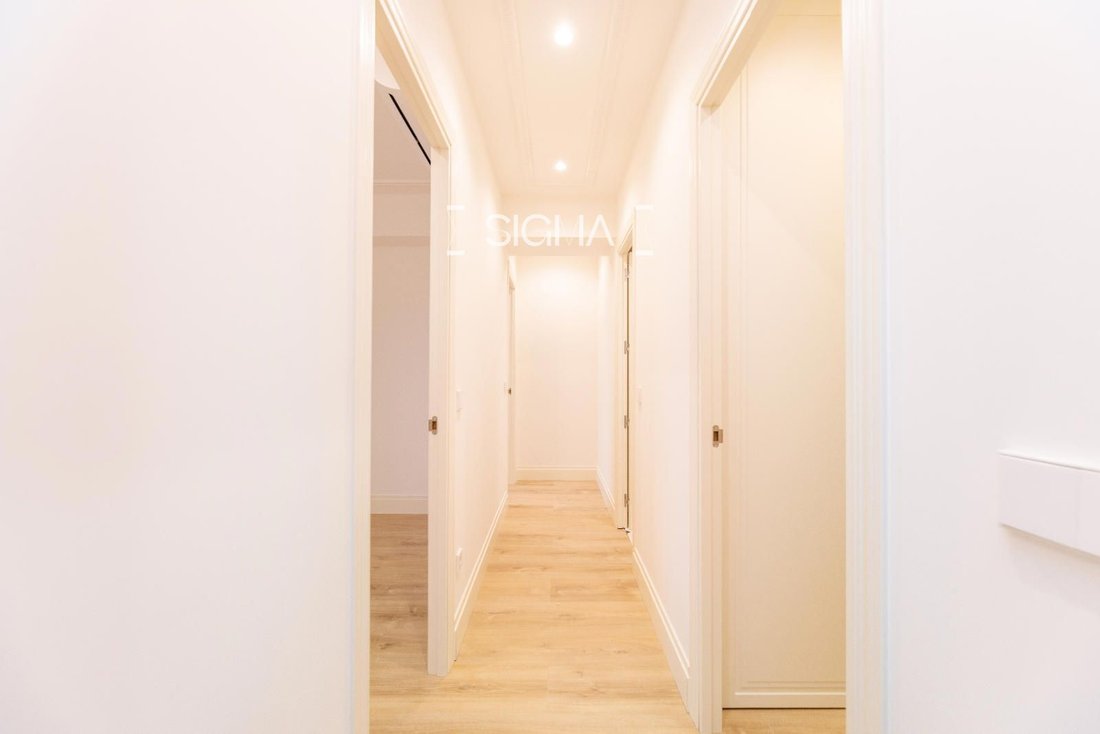 Apartment in Barrio Salamanca, Madrid, Spain 2 - 18359318
