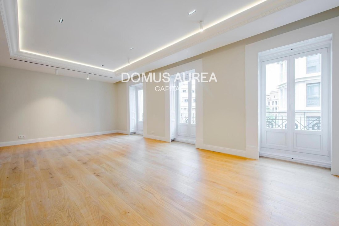 Apartment in Chamberi, Madrid, Spain 1 - 18359366