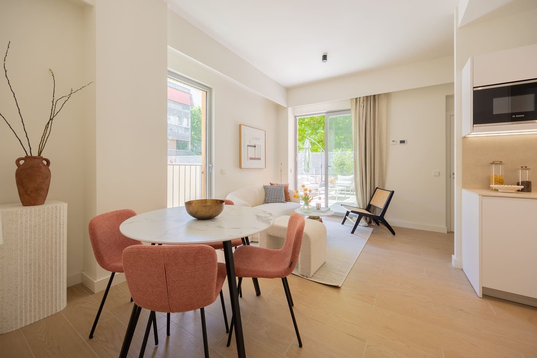 Apartment in Ciudad Lineal, Madrid, Spain 2 - 18357175