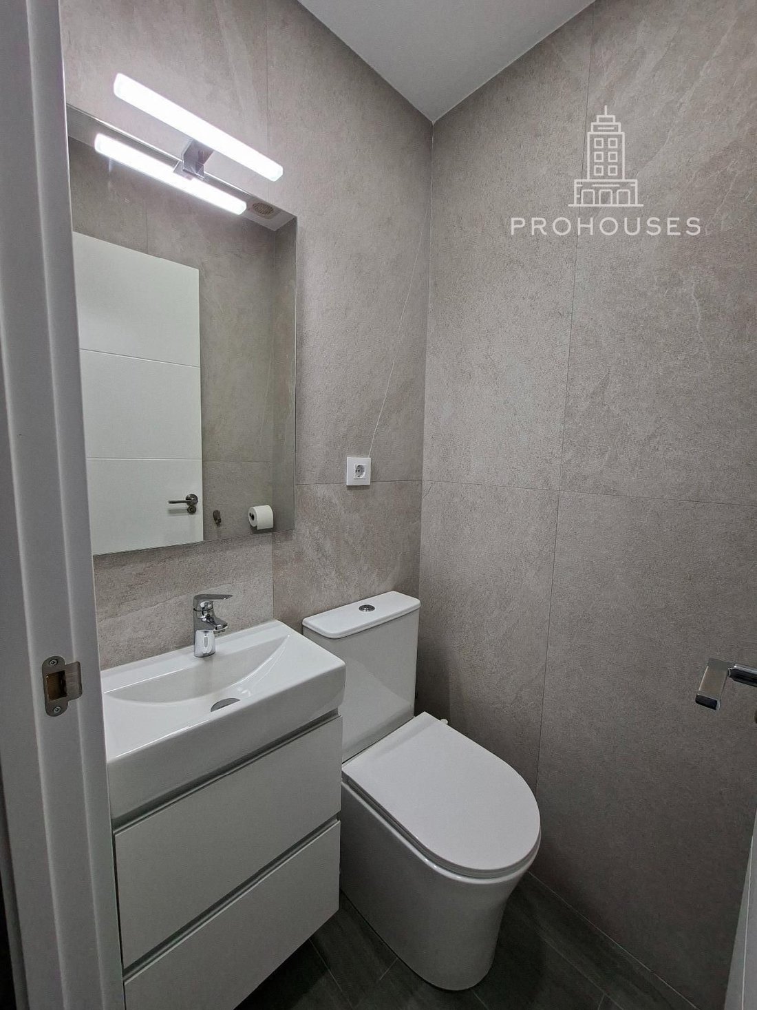 Appartement à Tetuán, Madrid, Espagne 5 - 18358019