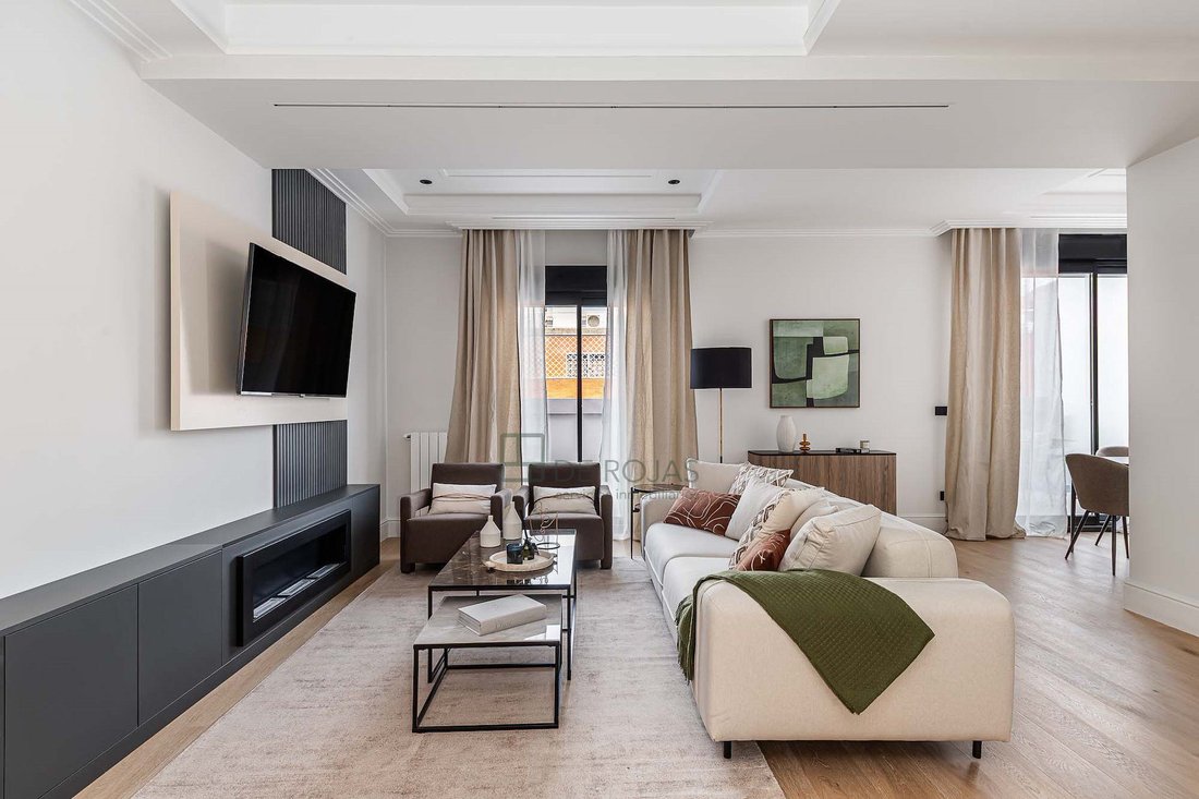 Penthouse in Chamberi, Madrid, Spain 2 - 18357443
