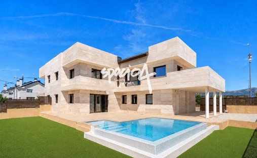 Chalet in Miraflores de la Sierra, Comunidad de Madrid, Spain 1