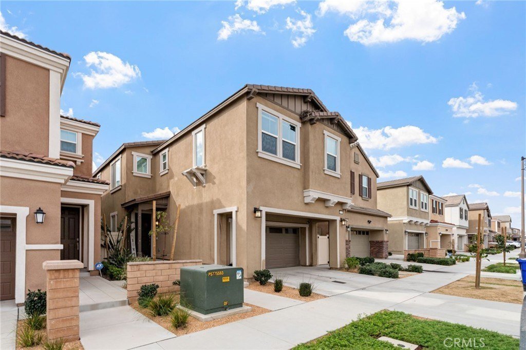 House in Fontana, California, United States 1 - 17152322