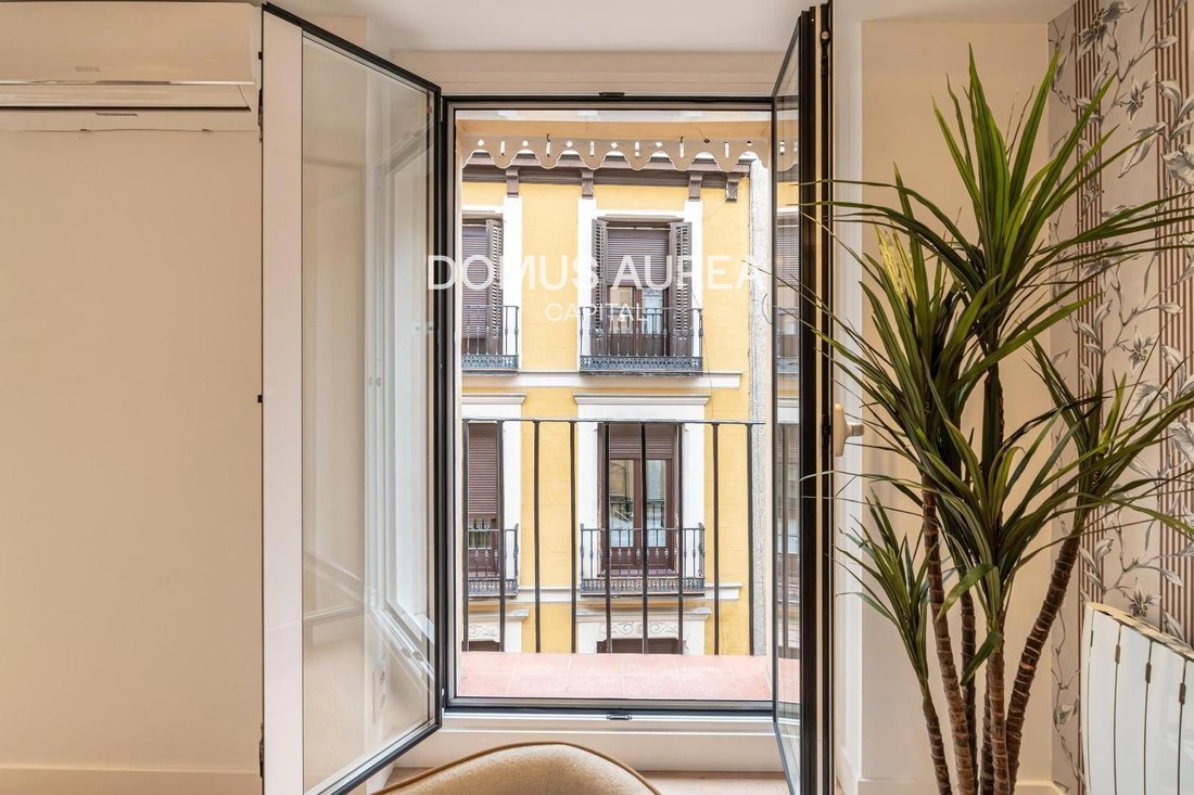 Apartment in Centro, Madrid, Spain 4 - 18359635