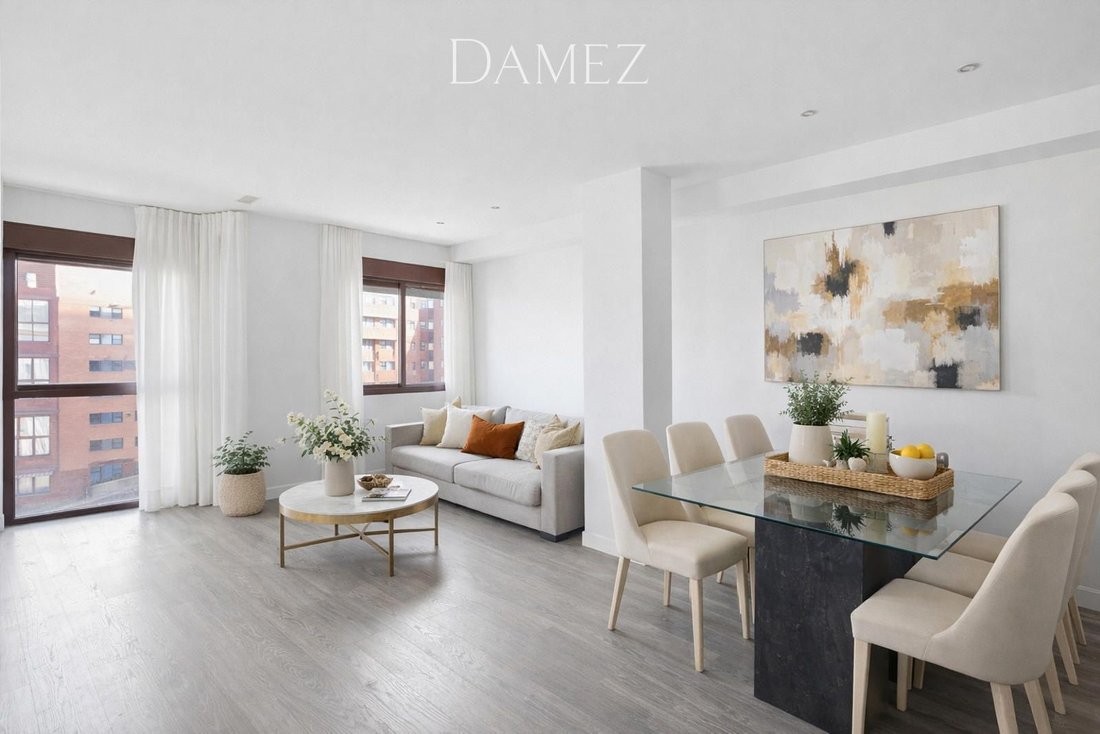 Appartamento a Ciudad Lineal, Madrid, Spagna 3 - 18357899