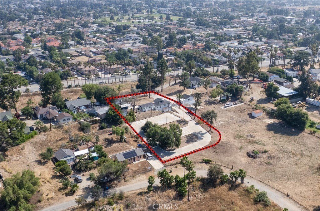 House in Pomona, California, United States 3 - 18153044