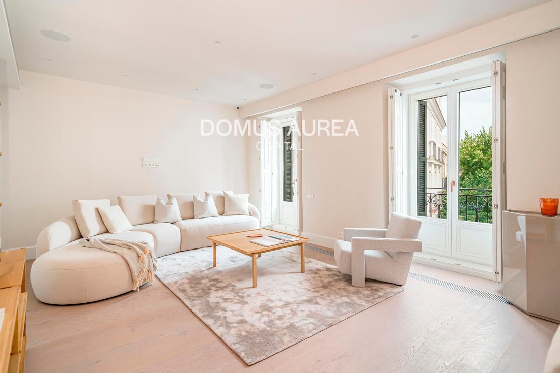 Apartment in Barrio Salamanca, Madrid, Spain 4 - 18359384