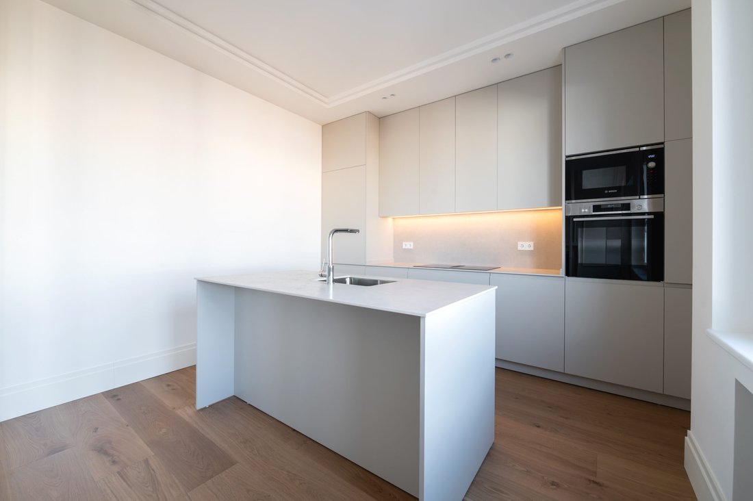 Apartment in Chamberi, Madrid, Spain 5 - 18358661