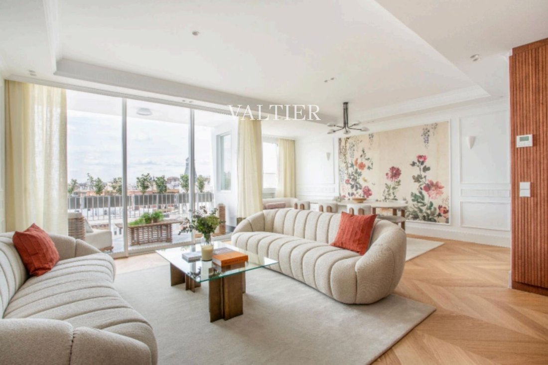 Apartment in Chamberi, Madrid, Spain 1 - 18357608