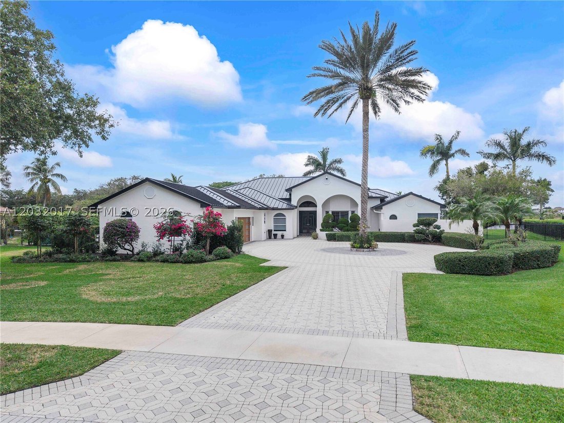 House in Davie, Florida, United States 3 - 18356819