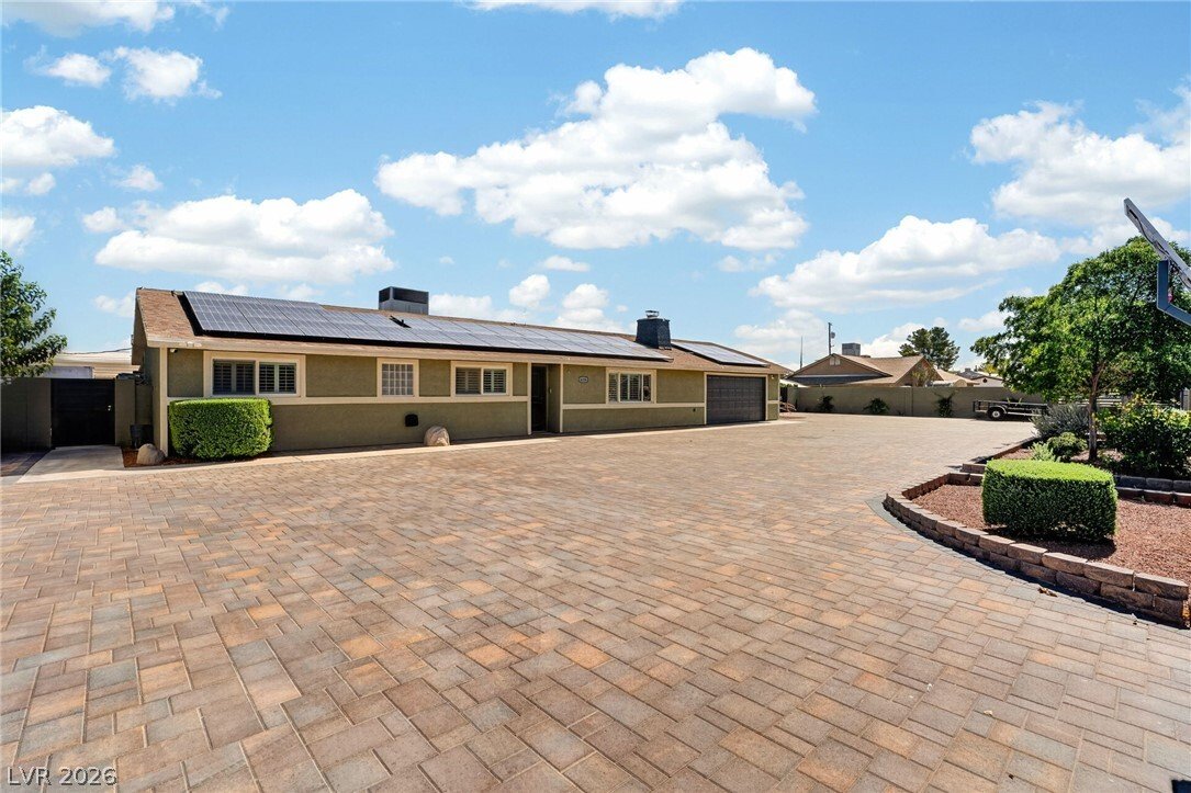 House in Las Vegas, Nevada, United States 3 - 18356875
