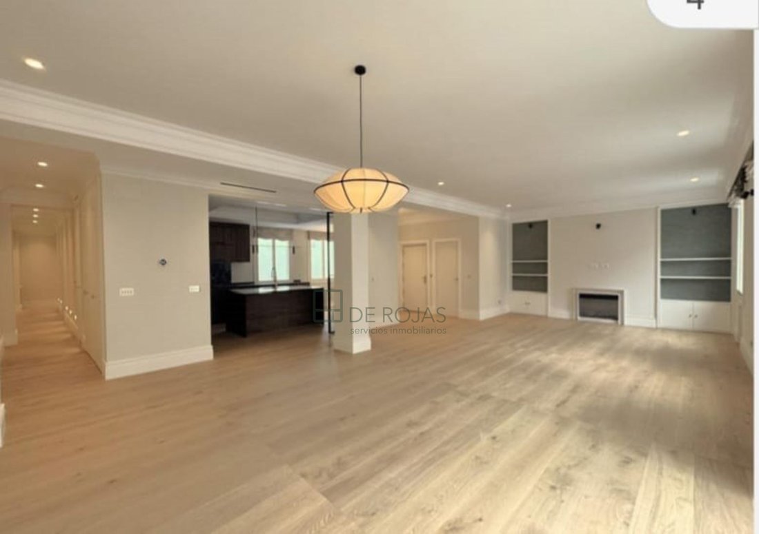 Apartment in Chamberi, Madrid, Spain 1 - 18359631