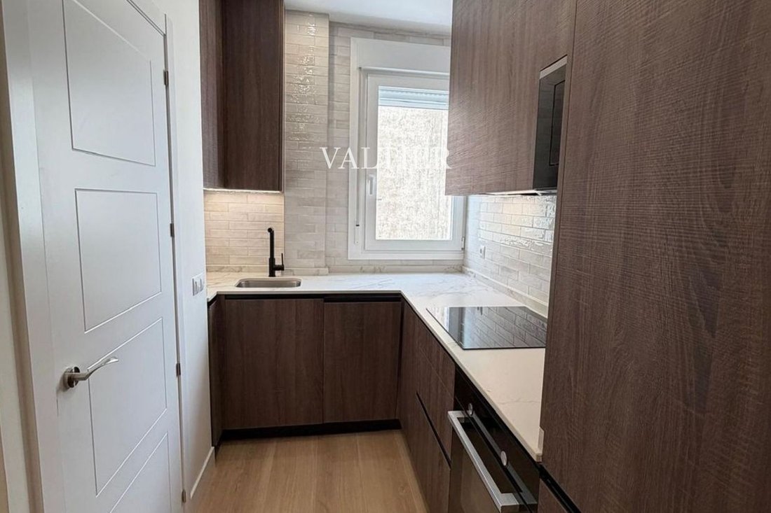 Apartment in Retiro, Madrid, Spain 2 - 18359910