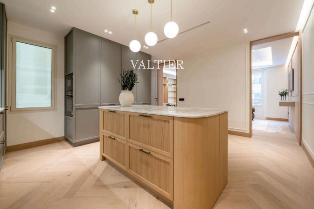 Apartment in Barrio Salamanca, Madrid, Spain 5 - 18359922