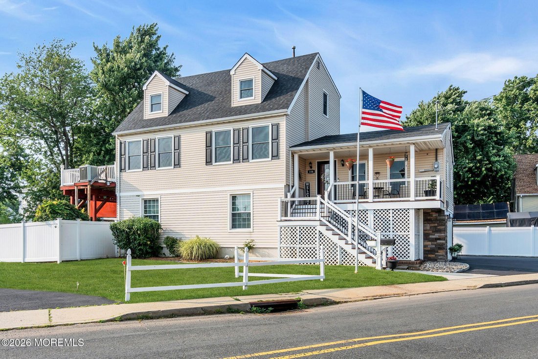 House in Port Monmouth, New Jersey, United States 1 - 18357773