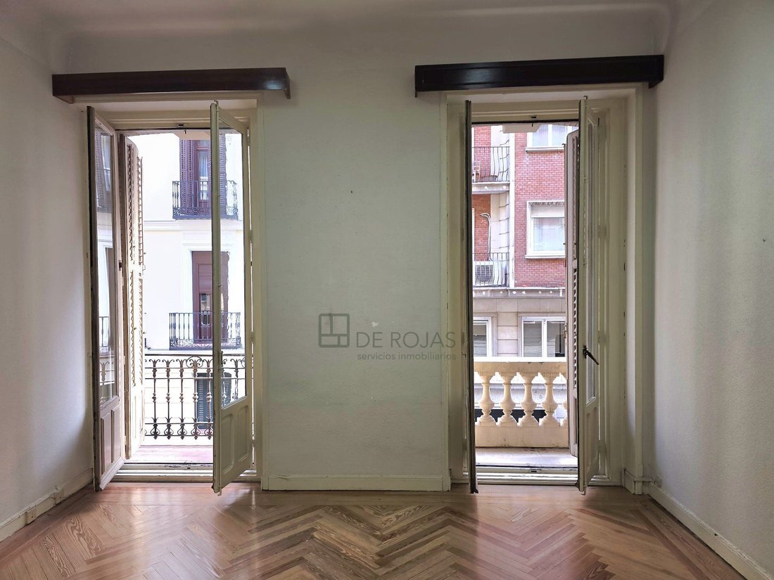Apartment in Chamberi, Madrid, Spain 5 - 18359692