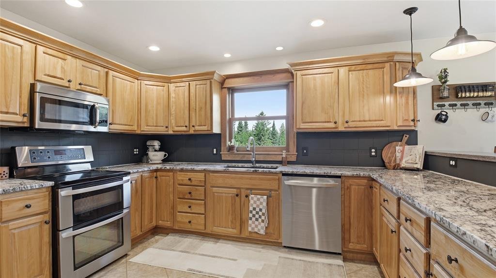 House in Oliver, Wisconsin, United States 2 - 18356834