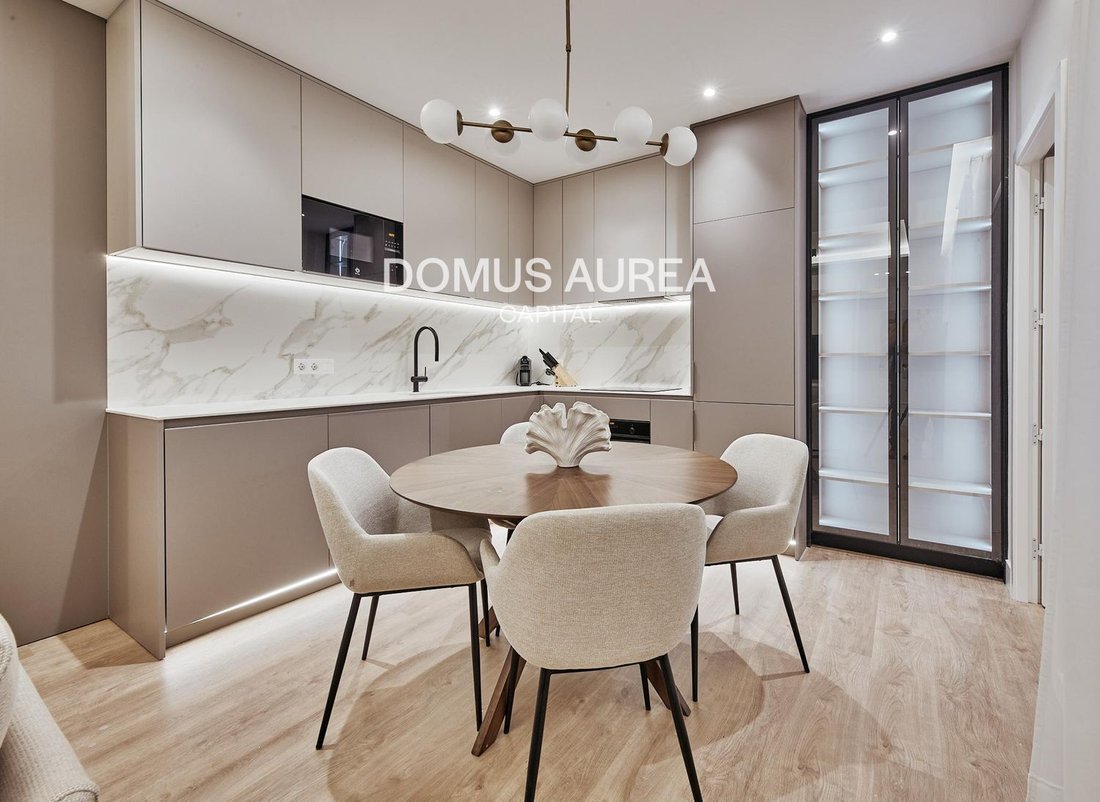 Apartment in Barrio Salamanca, Madrid, Spain 5 - 18358778