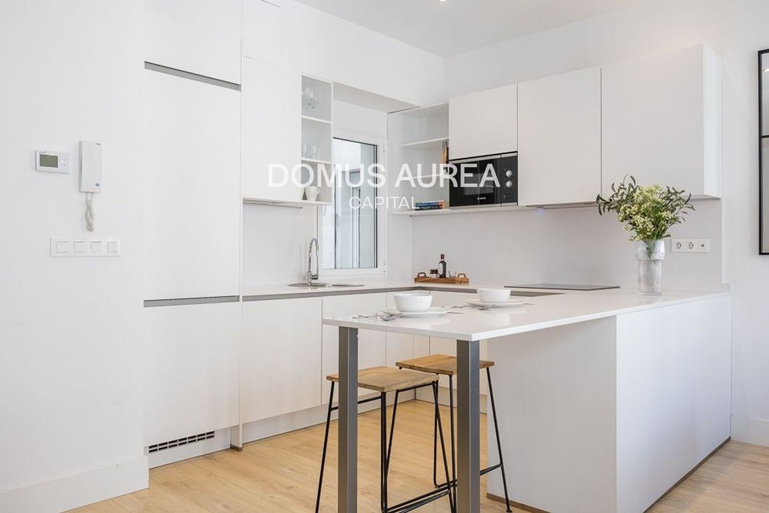 Apartment in Chamberi, Madrid, Spain 5 - 18358792