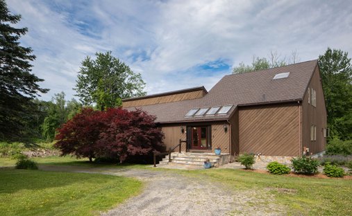 House in Norfolk, Connecticut, United States 1