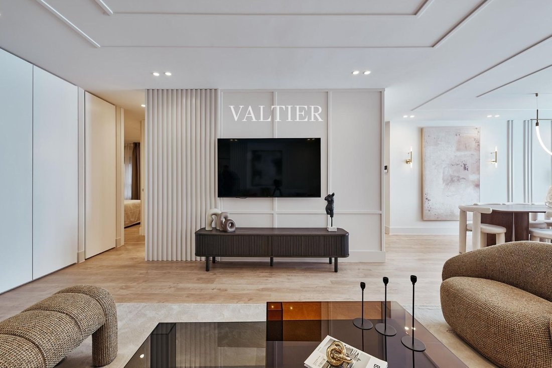 Apartment in Barrio Salamanca, Madrid, Spain 2 - 18359592