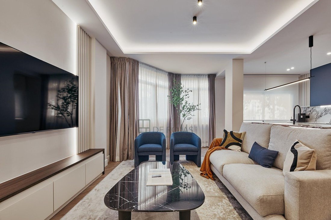 Apartment in Barrio Salamanca, Madrid, Spain 4 - 18359393