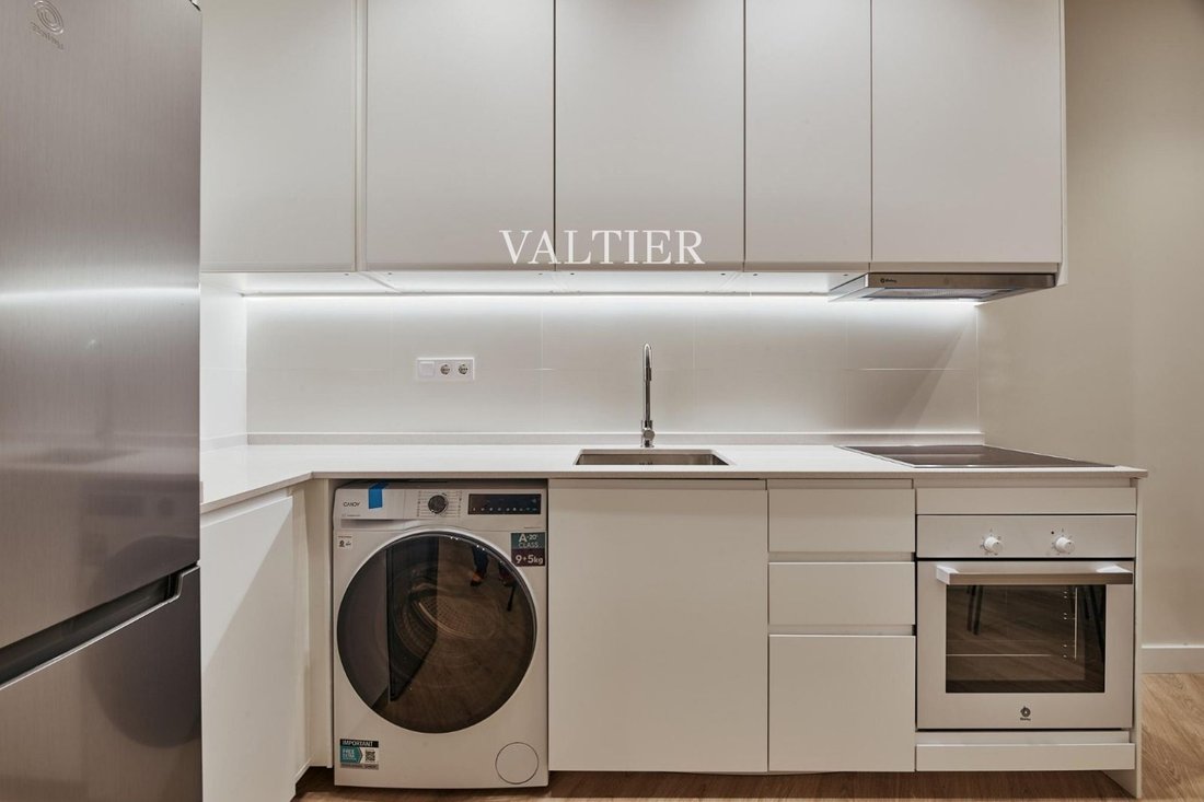 Apartment in Barrio Salamanca, Madrid, Spain 5 - 18359830