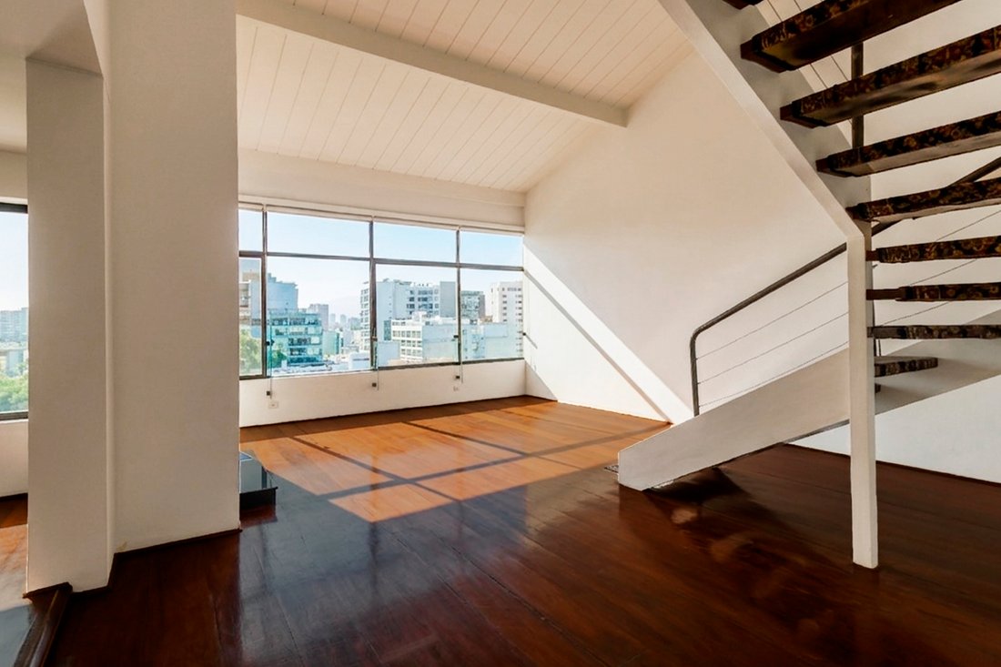 Apartment in San Isidro, Metropolitan Municipality of Lima, Peru 2 - 18359093