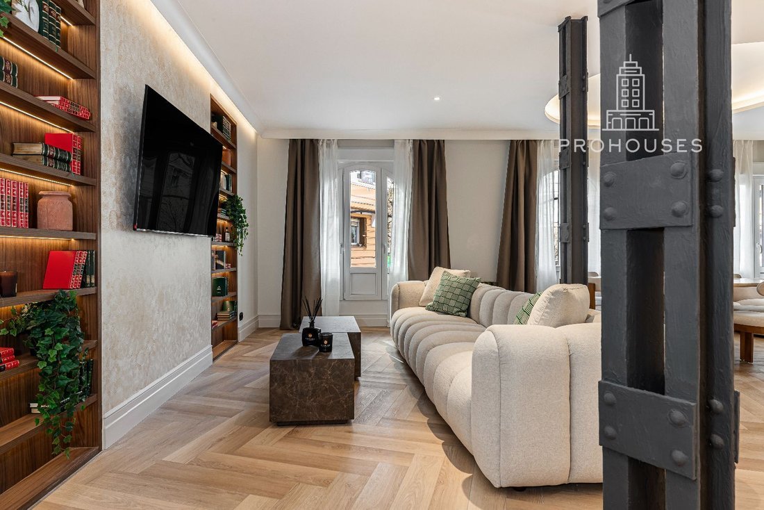 Apartment in Chamberi, Madrid, Spain 2 - 18358078