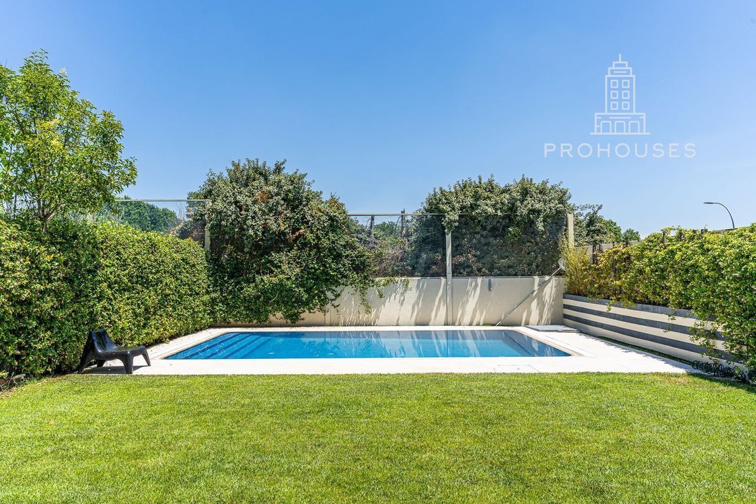Chalet in Moncloa-Aravaca, Madrid, Spain 2 - 18357111